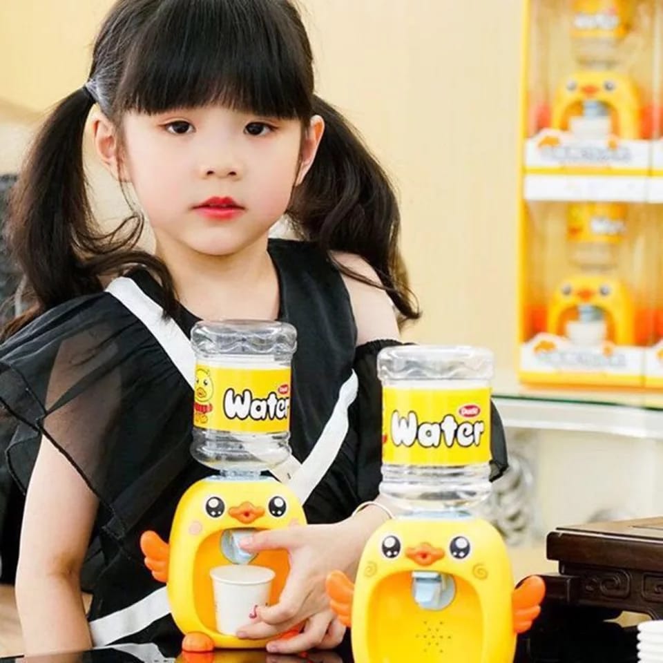 Cute Mini Duck Water Dispenser Fountain for Kids 7